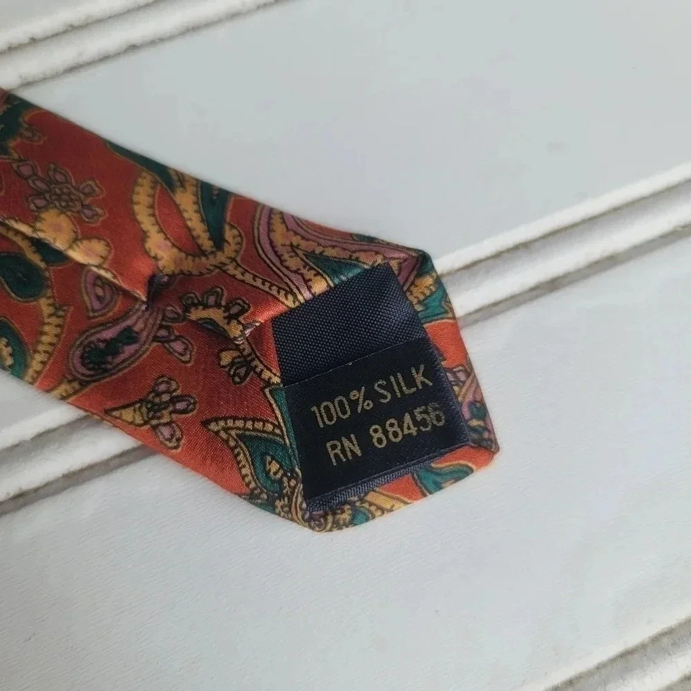 ART Classic Paisley Red Green Yellow JACQUARD WOVEN 100% Silk Men's Tie Necktie